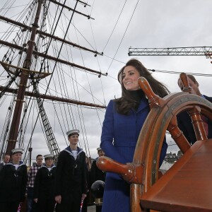 Kate Middleton et le prince William, comtesse et comte de Strathearn en Ecosse, ont pu découvrir le Discovery lors de leur première visite officielle à Dundee le 23 octobre 2015, en lien avec les activités de la duchesse de Cambridge dans le domaine de la santé mentale des enfants.