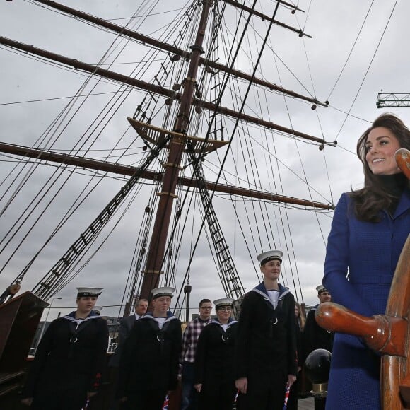 Kate Middleton et le prince William, comtesse et comte de Strathearn en Ecosse, ont pu découvrir le Discovery lors de leur première visite officielle à Dundee le 23 octobre 2015, en lien avec les activités de la duchesse de Cambridge dans le domaine de la santé mentale des enfants.