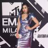 Charli XCX lors des MTV Europe Music Awards 2015 au Mediolanum Forum. Milan, le 25 octobre 2015.