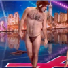 Le duo Trixie Little and The Evil Monkey dans Incroyable Talent saison 10 sur M6, le mardi 27 octobre 2015.