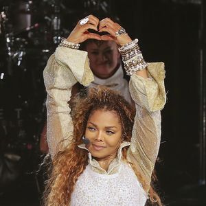 Janet Jackson fait son retour sur scène à Vancouver après environ cinq d'absence à Vancouver le 31 août 2015.