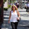 Kim Richards se promène dans les rues de Beverly Hills, le 20 août 2014