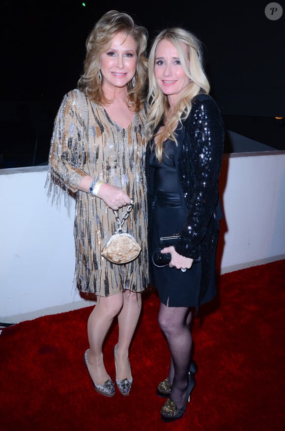 Kathy Hilton et sa soeur Kim Richards à l'afterparty des Golden Globe Awards, au Beverly Hilton Hotel de Los Angeles, le 15 janvier 2012