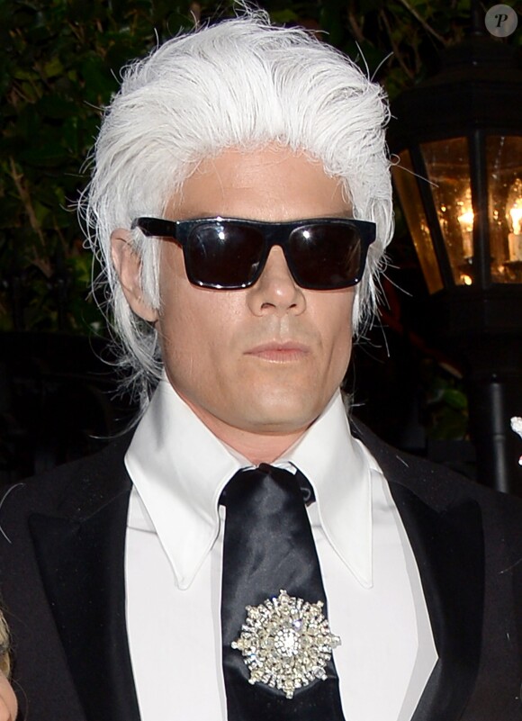Fergie en Choupette et Josh Duhamel en Karl Lagerfeld arrivent à la soirée d'Halloween de la marque Casamigos le 30 octobre 2015