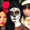 Laeticia Hallyday célèbre Halloween avec ses filles, Jade et Joy, à Los Angeles le 31 octobre 2015.