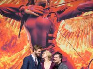Jennifer Lawrence, une bombe sexy entre Liam Hemsworth et Josh Hutcherson