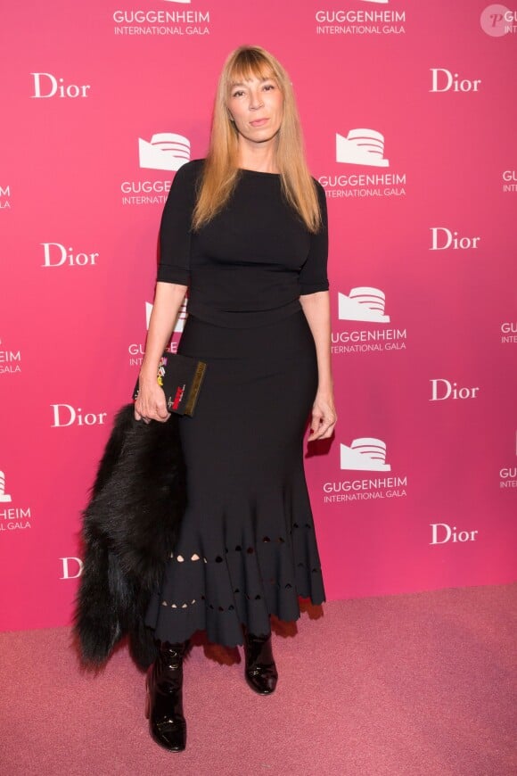 Victoire de Castellane lors du dîner de bienfaisance lors du gala international Guggenheim présenté par Christian Dior au musée Solomon R. Guggenheim. New York, le 5 novembre 2015.