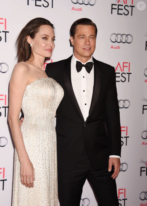 Brad Pitt et sa femme Angelina Jolie - Avant-première du film "By the Sea" lors du gala d'ouverture de l'AFI Fest à Hollywood, le 5 novembre 2015.