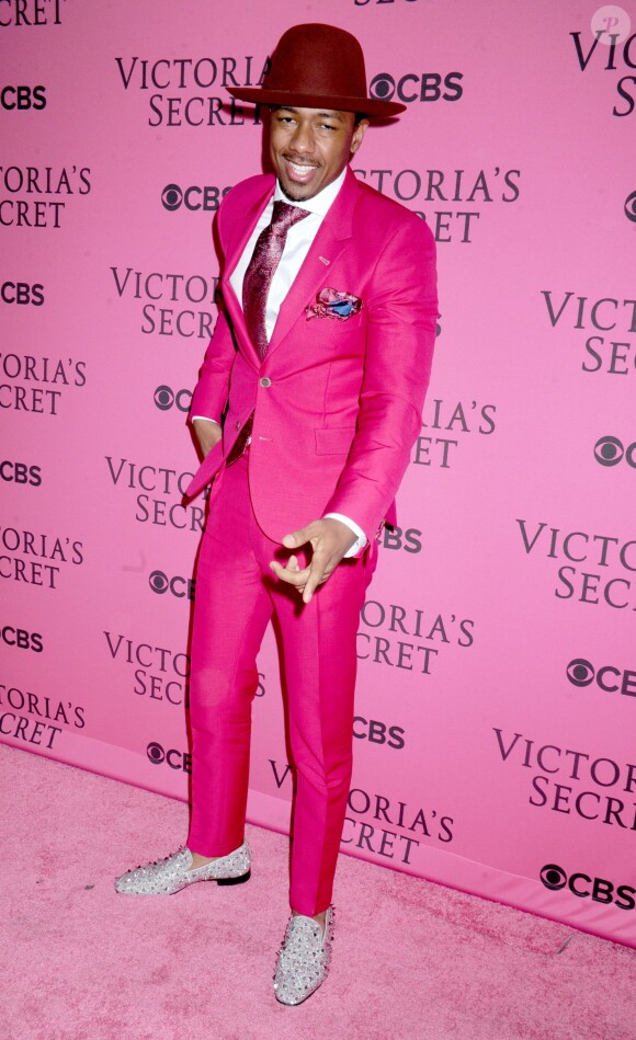 Nick Cannon arrive au défilé Victoria's Secret sur Lexington Avenue Armory à New York, le 10 novembre 2015