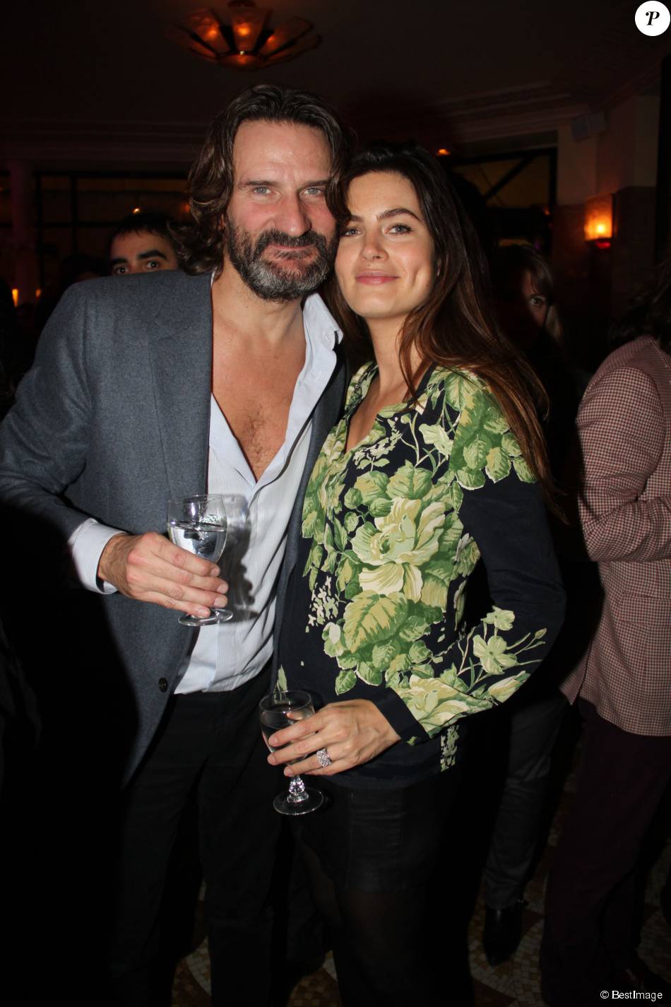 1990623-frederic-beigbeder-et-sa-femme-lara-950x0-2.jpg