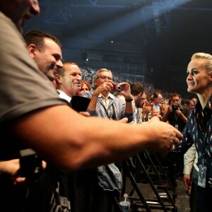 Exclusif - Laeticia Hallyday - Johnny Hallyday en concert au palais Nikaia à Nice. Le 2 octobre 2015 © Jacovides-Moreau / Bestimage.