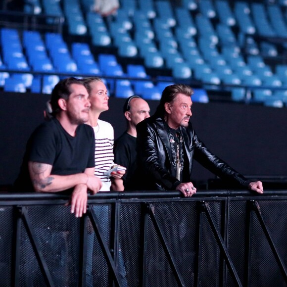 Exclusif - Sébastien Farran et Laeticia Hallyday - Johnny Hallyday en filage au palais Nikaia à Nice. Le 1er octobre 2015 © Jacovides-Moreau / Bestimage.