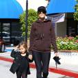 Kourtney Kardashian va chercher sa fille Penelope à son cours de danse à Los Angeles, le 11 novembre 2015