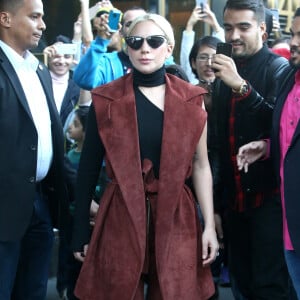 Lady Gaga à la sortie de son hôtel à New York, le 3 novembre 2015