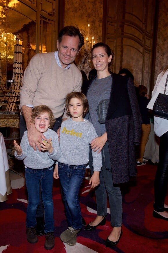 Exclusif - Oleg Covian, sa femme Almudena Roca de Togores, et leurs enfants Oleg et Lucas, au goûter organisé par le fondateur des Kapla au Plaza Athénée à Paris, le 8 novembre 2015.