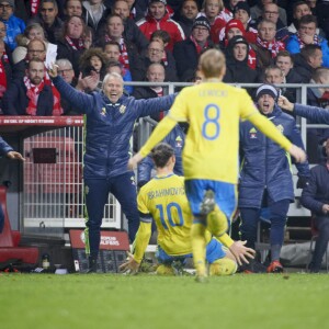 La Suède de Zlatan Ibrahimovic a pu fêter sa qualification pour l'Euro 2016 après son match nul contre le Danemark le 17 novembre 2015 à Copenhague