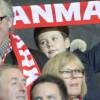 Le prince Frederik de Danemark et son fils le prince Christian (10 ans) ont assisté le 17 novembre 2015 au stade Parken à Copenhague au match retour de barrages pour l'Euro 2016 entre le Danemark et la Suède (2-2).