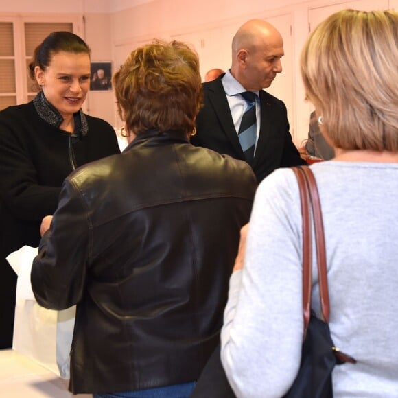 La princesse Stéphanie de Monaco participe à la traditionnelle remise de cadeaux aux seniors monégasques au Foyer Rainier III, dans le cadre de la Fête Nationale monégasque, à Monaco, le 18 novembre 2015. © Bruno Bebert / Bestimage