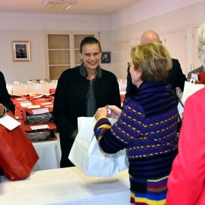 La princesse Stéphanie de Monaco participe à la traditionnelle remise de cadeaux aux seniors monégasques au Foyer Rainier III, dans le cadre de la Fête Nationale monégasque, à Monaco, le 18 novembre 2015. © Bruno Bebert / Bestimage