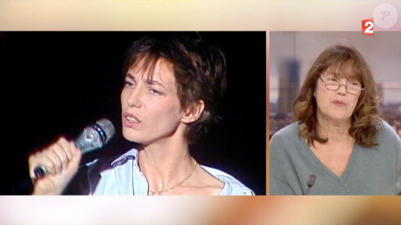La chanteuse Jane Birkin évoque les attentats de Paris dans le journal télévisé de France 2, le 23 novembre 2015.