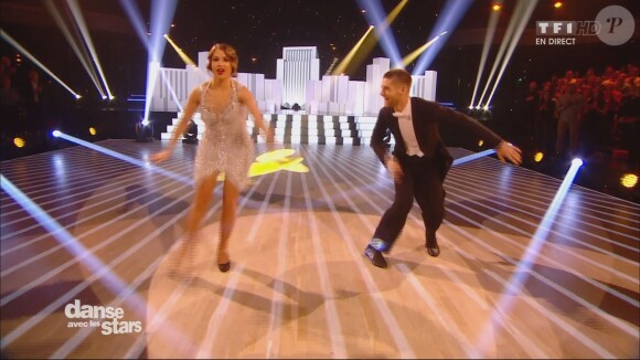 EnjoyPhoenix et Yann-Alrick dans Danse avec les stars 6, sur TF1, le 21 novembre 2015.