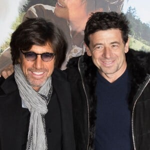 Christian Duguay et Patrick Bruel lors de la première du film "Belle et Sébastien : l'aventure continue" au Gaumont Opéra-Capucines à Paris, le 29 novembre 2015.