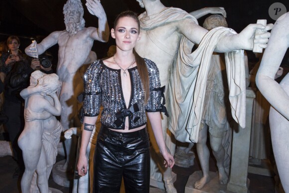 Kristen Stewart - People lors de la présentation de la collection Chanel Métiers d'Art Paris-Rome aux studios Cinecitta à Rome, le 1er décembre 2015. © Olivier Borde/Bestimage