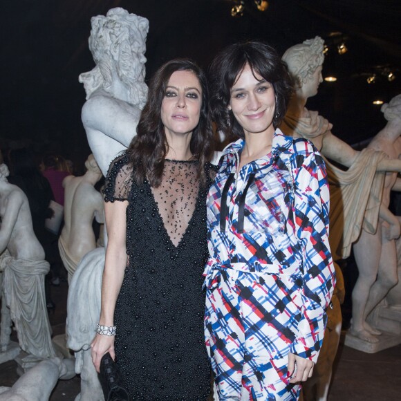 Anna Mouglalis et Clotilde Hesme - People lors de la présentation de la collection Chanel Métiers d'Art Paris-Rome aux studios Cinecitta à Rome, le 1er décembre 2015. © Olivier Borde/Bestimage