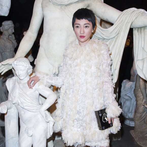 Zhou Xun - People lors de la présentation de la collection Chanel Métiers d'Art Paris-Rome aux studios Cinecitta à Rome, le 1er décembre 2015. © Olivier Borde/Bestimage  Chanel's New Métiers d'Art Show Paris-Rome collection at Cinecitta studios, Rome, Italy, on December 1st 2015.01/12/2015 - Rome
