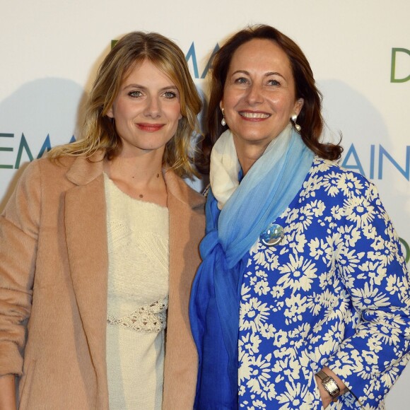 Mélanie Laurent et Ségolène Royal - Avant première du film "Demain" au cinéma UGC Normandie à Paris, le 1er décembre 2015.