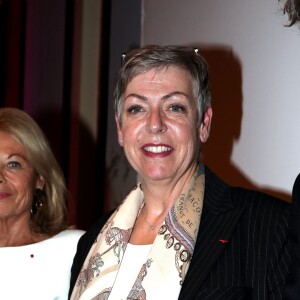 Marie-France Monéger-Guyomarc'h (patronne de l'Inspection générale de la Police nationale IGPN) - Soirée de remise des Prix de la Femme d'Influence à l'hôtel du Louvre à Paris, le 1er Décembre 2015. Ces prix récompensent pour la seconde fois cinq femmes dont le parcours remarquable est porteur de courage, de créativité, de responsabilité et de bienveillance. A cette occasion, Claire Chazal, dont c'était le 59ème anniversaire, a reçu un énorme bouquet de fleurs. © Dominique Jacovides / Bestimage
