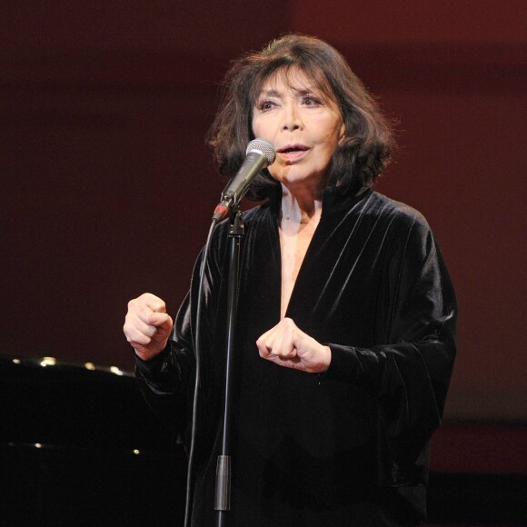 Juliette Gréco, en concert à Hambourg, le 21 octobre 2015.