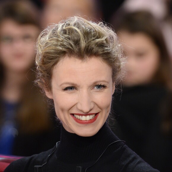 Alexandra Lamy - Enregistrement de l'émission "Vivement Dimanche" à Paris le 11 Fevrier 2015.