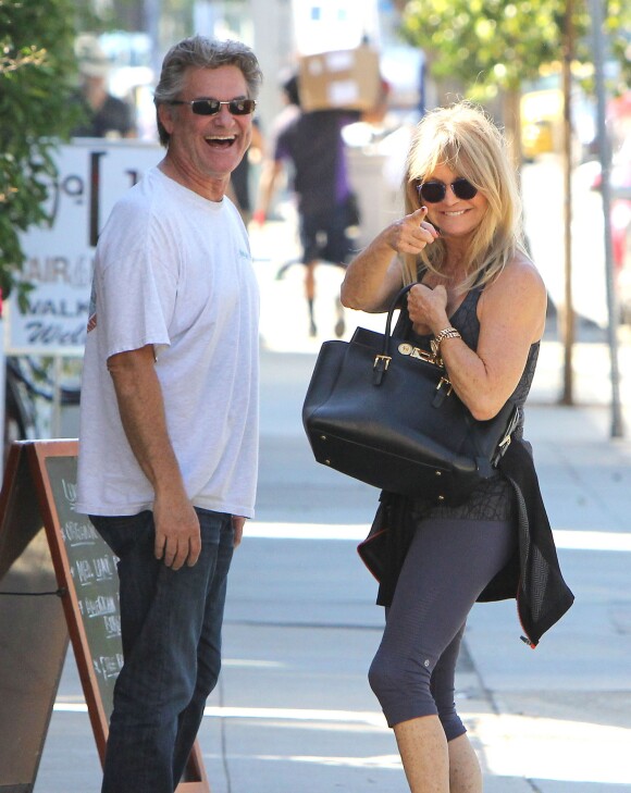 Kurt Russell et sa femme Goldie Hawn sont allés déjeuner à Brentwood, le 21 octobre 2015