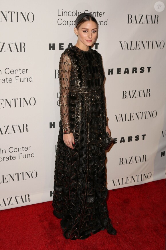 Olivia Palermo assiste au gala "An Evening Honoring Valentino" organisé par le Lincoln Center Corporate Fund, à l'Alice Tully Hall. New York, le 7 décembre 2015.