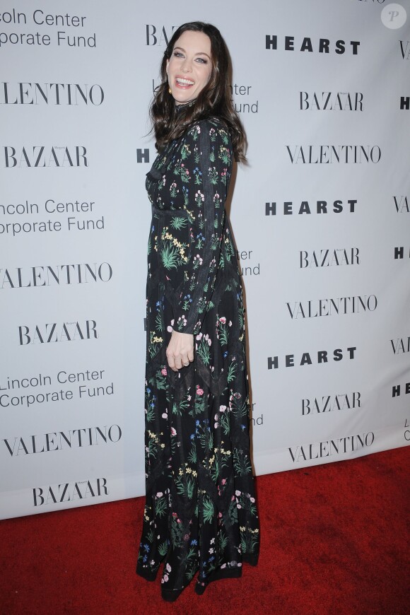 Liv Tyler assiste au gala "An Evening Honoring Valentino" organisé par le Lincoln Center Corporate Fund, à l'Alice Tully Hall. New York, le 7 décembre 2015.