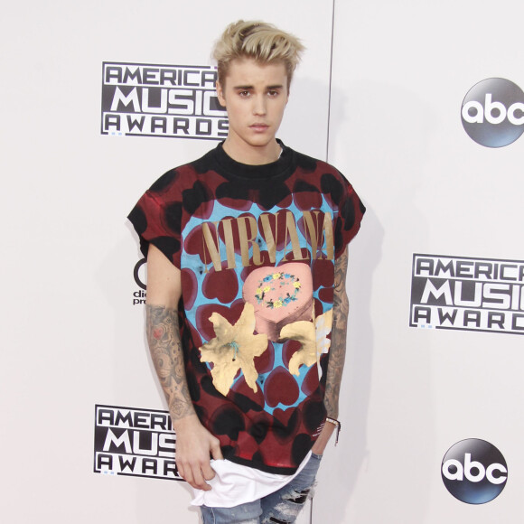 Justin Bieber - La 43ème cérémonie annuelle des "American Music Awards" à Los Angeles, le 22 novembre 2015.