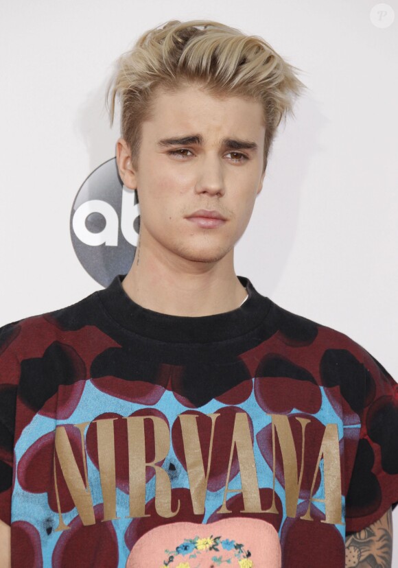 Justin Bieber - La 43ème cérémonie annuelle des "American Music Awards" à Los Angeles, le 22 novembre 2015.