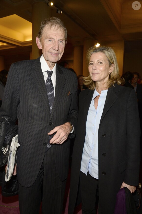 Etienne Mougeotte et Claire Chazal - Concert caritatif "Hommage à Solenn" au bénéfice de la Maison de Solenn sous l'égide de la Fondation Hôpitaux de Paris - Hôpitaux de France au théâtre des Champs-Elysées à Paris, le 9 décembre 2015. Soirée présentée par PPDA et Alain Duault, sous le parrainage de B. Chirac, avec le concours de l'orchestre de la Garde Républicaine et du choeur de l'Armée française. 20 ans après la disparition de Solenn Poivre d'Arvor, qui inspirera la création de la première maison des adolescents "la Maison de Solenn", son père PPDA a organisé ce concert classique en son honneur avec la collaboration d'artistes prestigieux du monde musical. La recette de cette soirée sera entièrement reversée au profit de "la Maison de Solenn". Le concert sera retransmis le 14 décembre prochain à l'antenne de Radio Classique. © Guirec Coadic