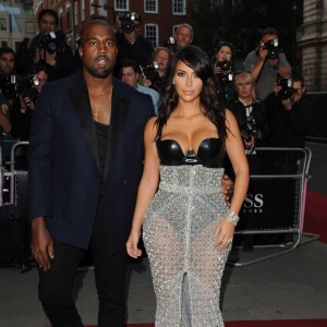 Kim Kardashian et son mari Kanye West - Soirée "GQ Men of the Year Awards 2014" à Londres, le 2 septembre 2014.
