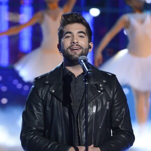 Kendji Girac - 29e édition du Téléthon 2015 à l'hippodrome de Longchamp à Paris le 5 décembre 2015. Ce grand marathon caritatif en faveur de la recherche sur les maladies rares, s'est achevé dans la nuit avec plus de 80 millions d'euros de promesses de dons au compteur, a annoncé l'Association Française contre les Myopathies (AFM-Téléthon). © Coadic Guirec / Bestimage