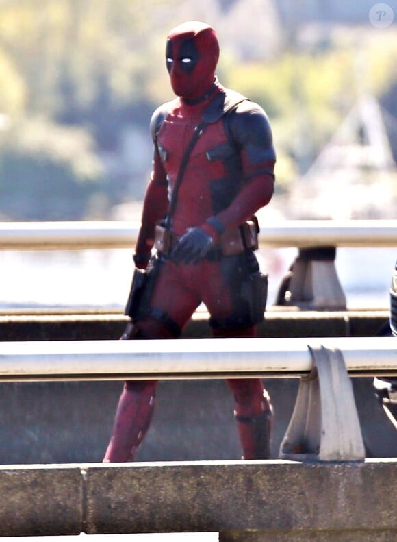 Ryan Reynolds sur le tournage du film " Deadpool " à Vancouver Le 17 Avril 2015