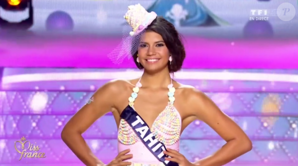 Miss Tahiti - Les cinq finalistes défilent, lors de l'élection Miss France 2016 le samedi 19 décembre 2015 sur TF1
