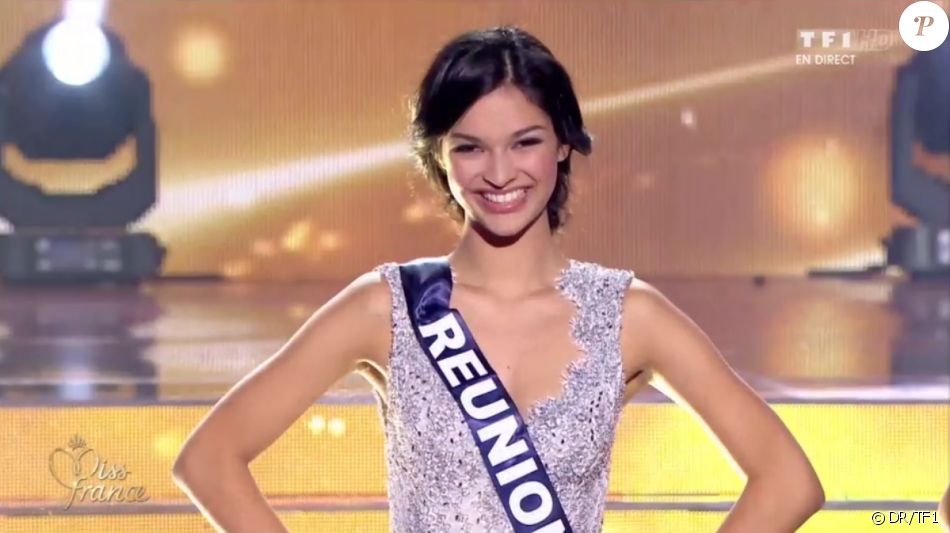 Mis Nord Pas De Calais Iris Mittenaere Est Elue Miss France 2016 Lors De L Election Miss France 2016 Le Samedi 19 Decembre 2015 Sur Tf1 Miss Reunion Quatrie Purepeople