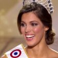 Miss Nord-pas-de-Calais, Iris Mittenaere, est élue Miss France 2016, lors de l'élection Miss France 2016 le samedi 19 décembre 2015 sur TF1