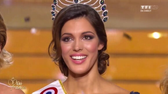 Iris Mittenaere, élue Miss France 2016 : Miss Nord-Pas-de-Calais est la gagnante