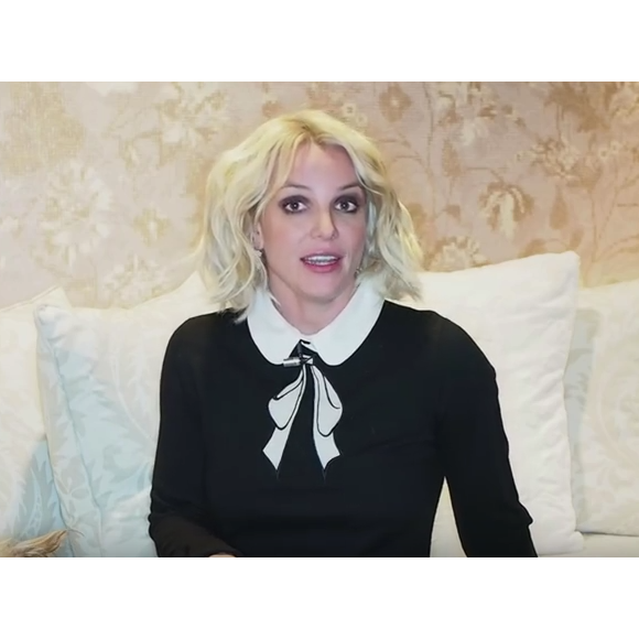 Britney Spears dans un spot publicitaire, dans le cadre d'une campagne de lutte contre les agressions sexuelles.