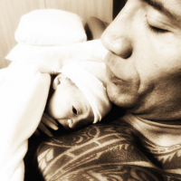 Dwayne Johnson, papa aux anges : La première photo de sa petite Jasmine