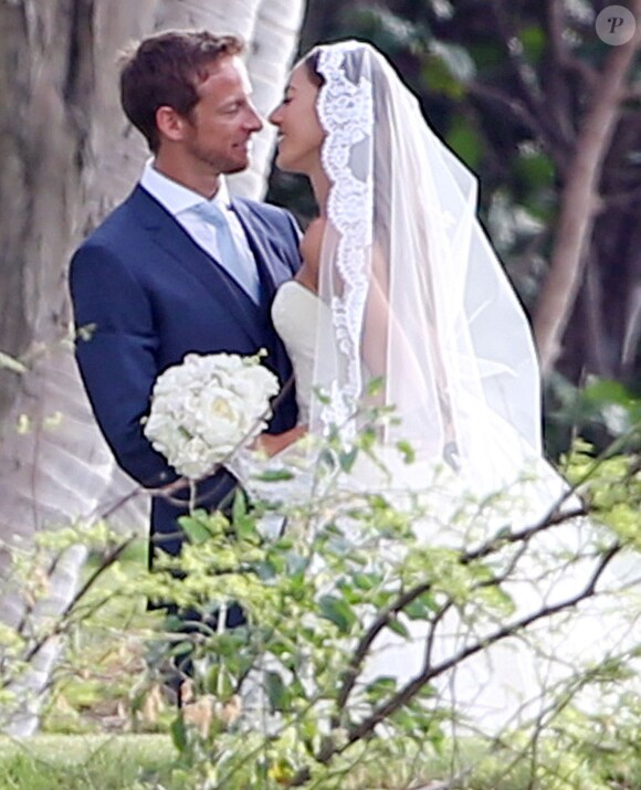Exclusif - Jenson Button et Jessica Michibata lors de leur mariage sur l'île de Maui à Hawaï, le 29 décembre 2014