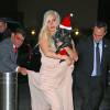 Lady Gaga et son compagnon Taylor Kinney arrivent avec leurs chiens, Miss Asia and Koji déguisés en père Noël à New York le 11 Décembre 2015. © CPA /Bestimage